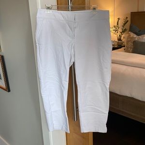 Apt 9 Torie Crop in white